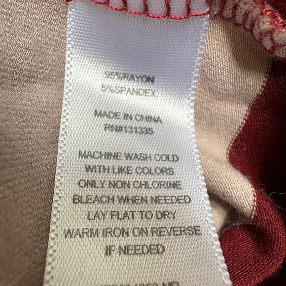 Socialite Mauve & Pink Striped top Casual Short Sleeve relaxed Tee size Medium - Picture 6 of 8